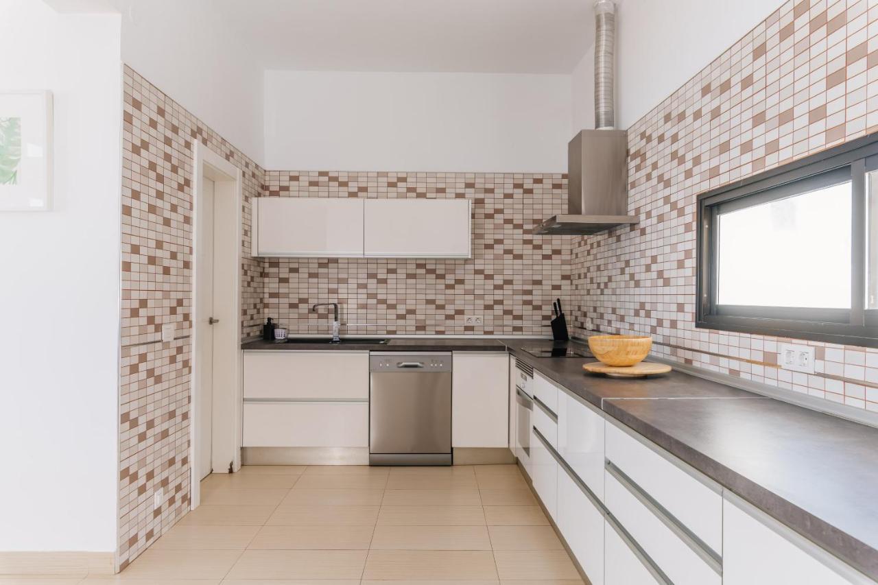 Sunset White Villa - Ocean View, Jakuzzi, Heated Pool, Air-Conditioning, Grill Playa de las Americas  Luaran gambar