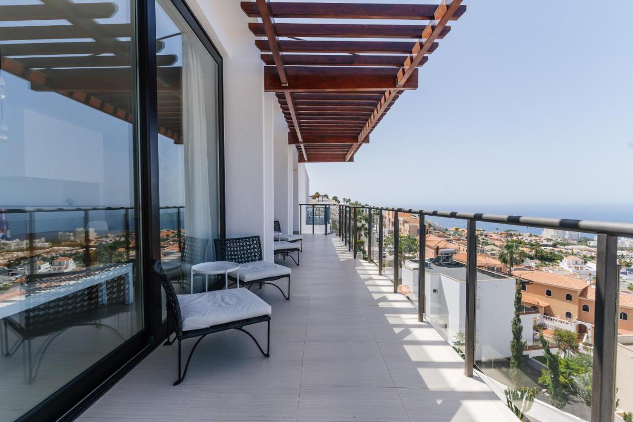 Sunset White Villa - Ocean View, Jakuzzi, Heated Pool, Air-Conditioning, Grill Playa de las Americas  Luaran gambar