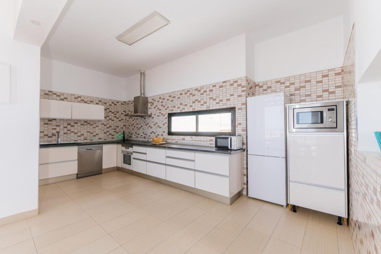 Sunset White Villa - Ocean View, Jakuzzi, Heated Pool, Air-Conditioning, Grill Playa de las Americas  Luaran gambar