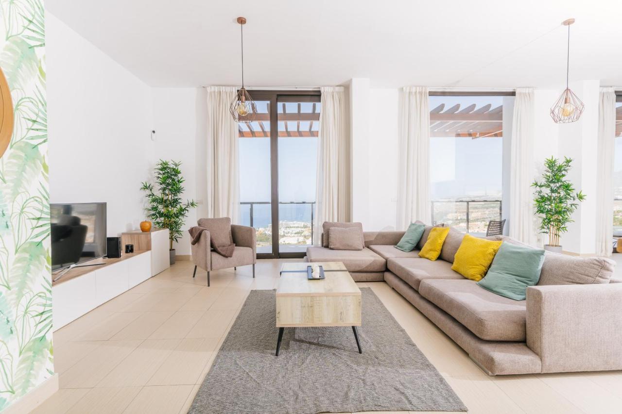 Sunset White Villa - Ocean View, Jakuzzi, Heated Pool, Air-Conditioning, Grill Playa de las Americas  Luaran gambar